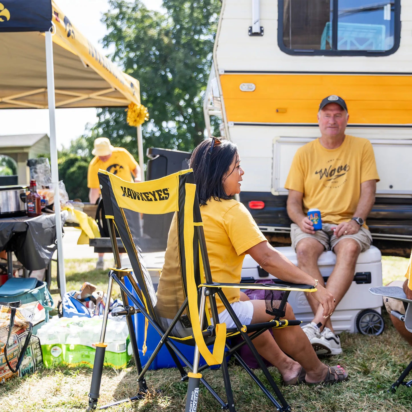 College Comfort Pro Rocker™ - Iowa Hawkeyes - Essential Set